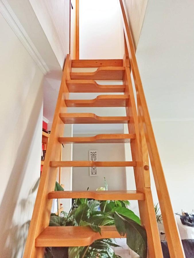 Homestay Attic Private Bedroom Алжезур Екстериор снимка