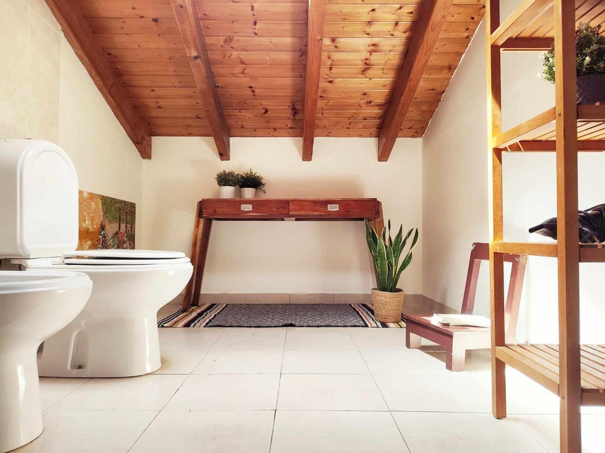 Homestay Attic Private Bedroom Алжезур Екстериор снимка